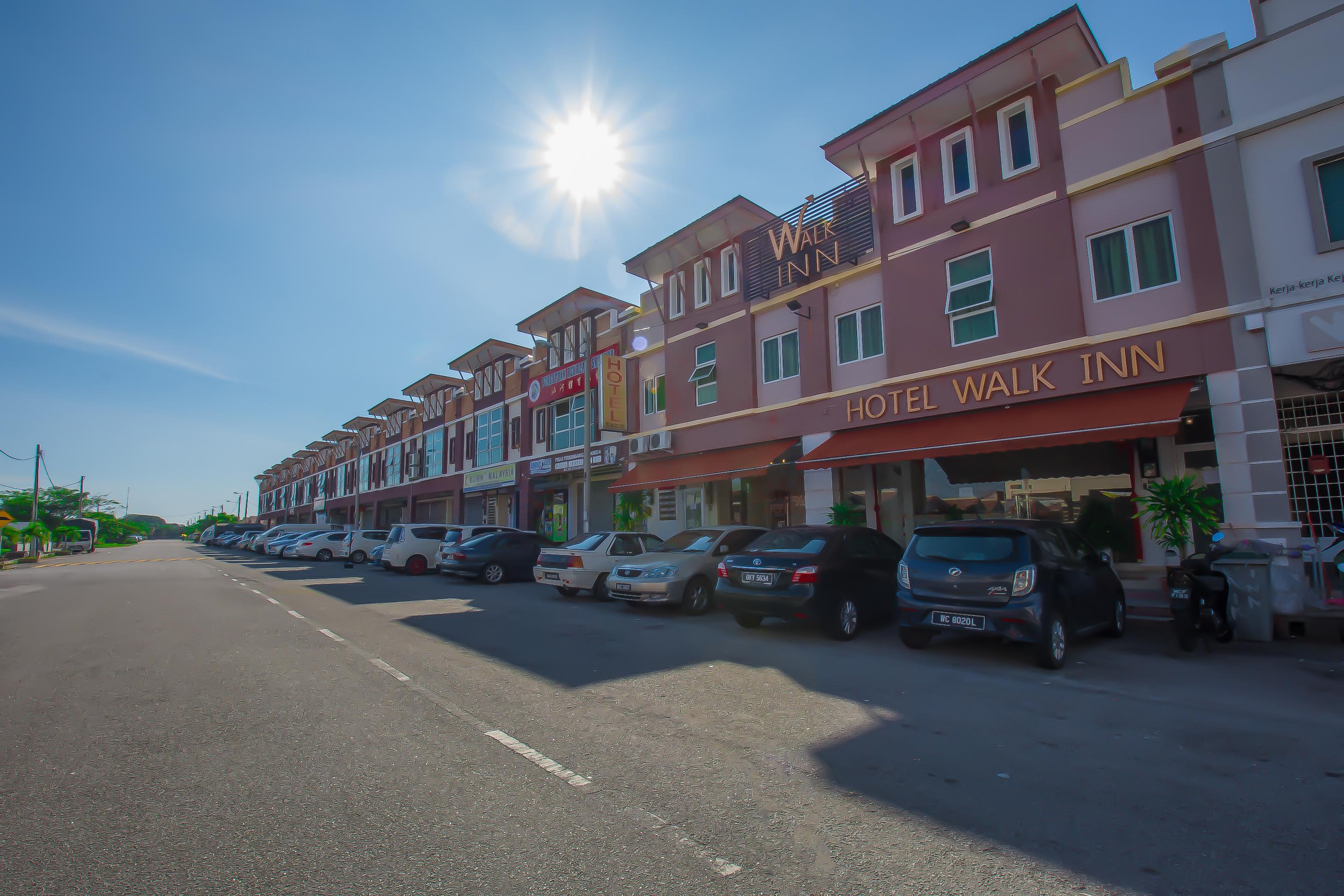 Oyo 582 Hotel Walk Inn Kampong Pasir Puteh  Exterior photo