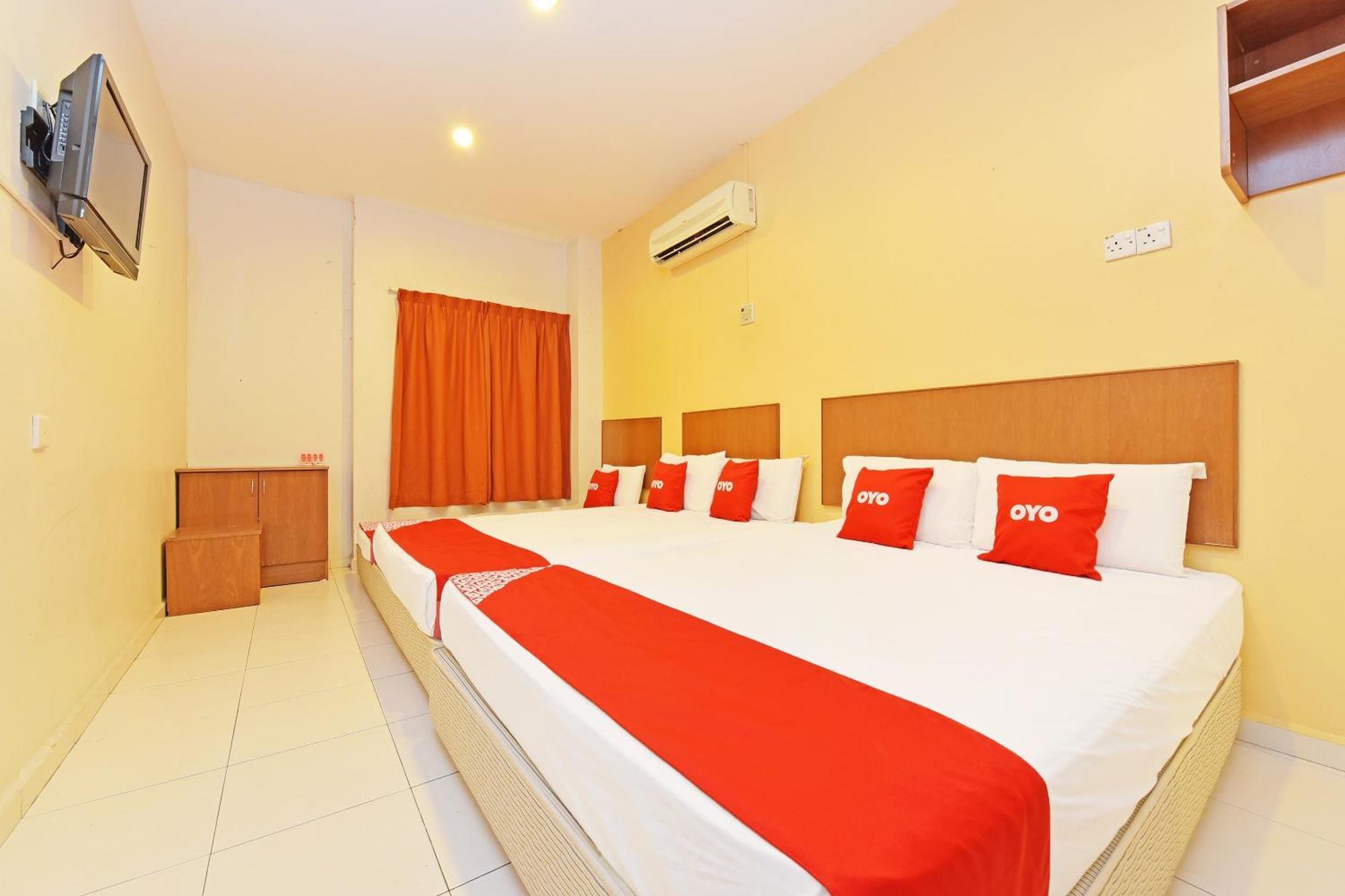 Oyo 582 Hotel Walk Inn Kampong Pasir Puteh  Exterior photo